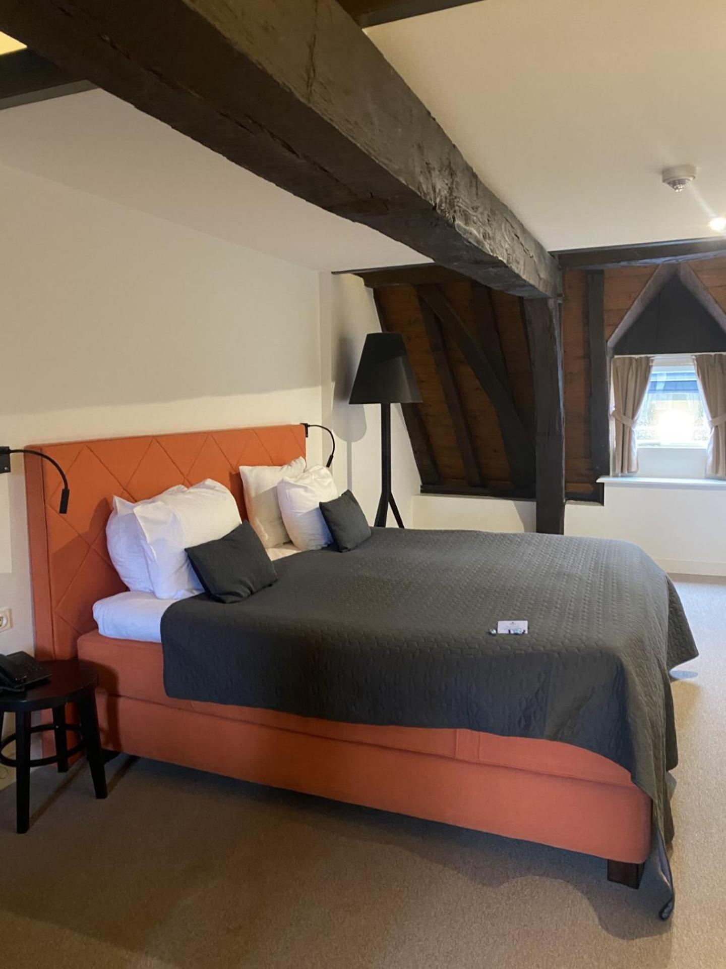 Hampshire Hotel - 'S Gravenhof ซุทเฟน ภายนอก รูปภาพ