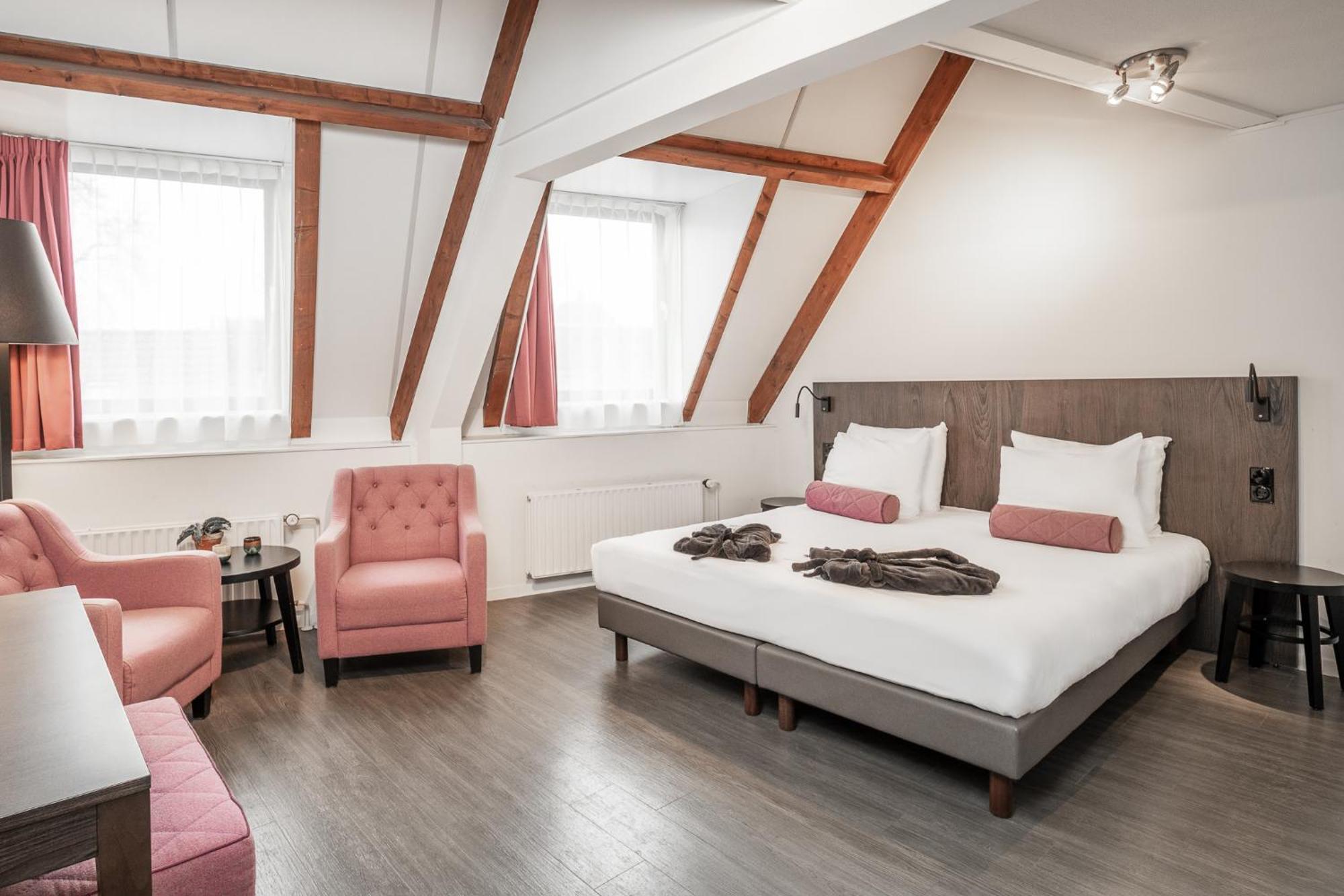 Hampshire Hotel - 'S Gravenhof ซุทเฟน ภายนอก รูปภาพ