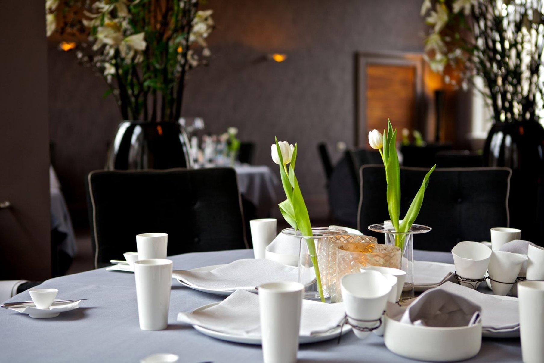 Hampshire Hotel - 'S Gravenhof ซุทเฟน ภายนอก รูปภาพ