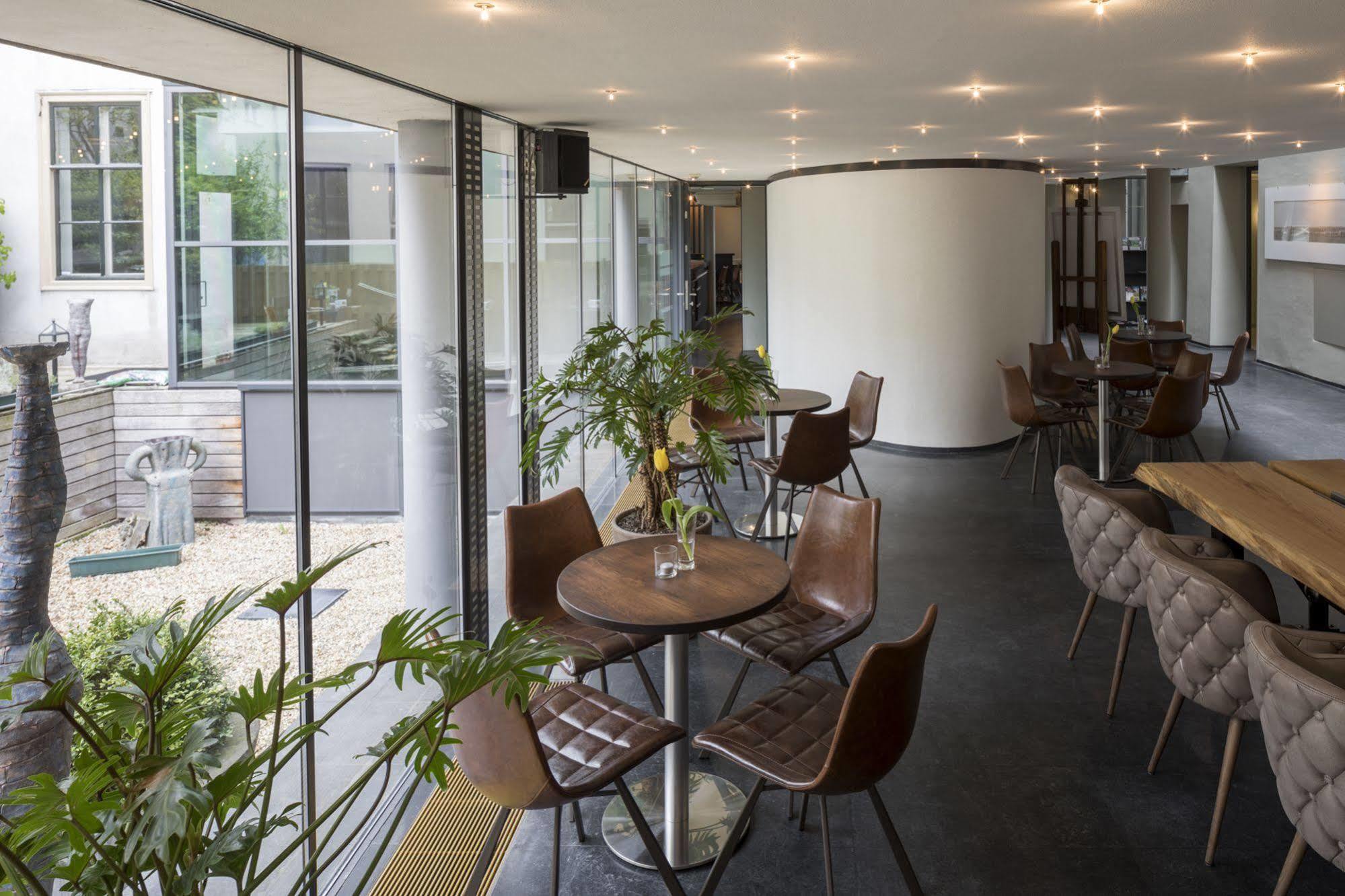 Hampshire Hotel - 'S Gravenhof ซุทเฟน ภายนอก รูปภาพ
